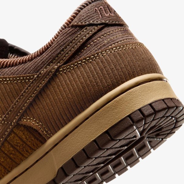 Чоловічі кросівки NIKE DUNK LOW RETRO PREMIUM CORDUROY LIGHT BRITISH TAN