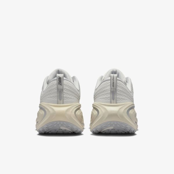 Чоловічі кросівки NIKE VOMERO PLUS PLATINUM TINT