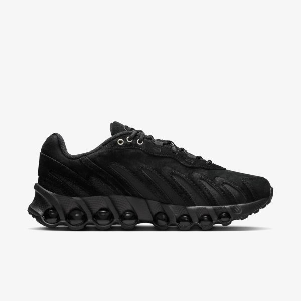 Жіночі кросівки NIKE WMNS AIR MAX DN8 LEATHER TRIPLE BLACK