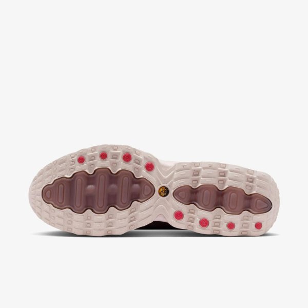 Жіночі кросівки NIKE AIR MAX DN8