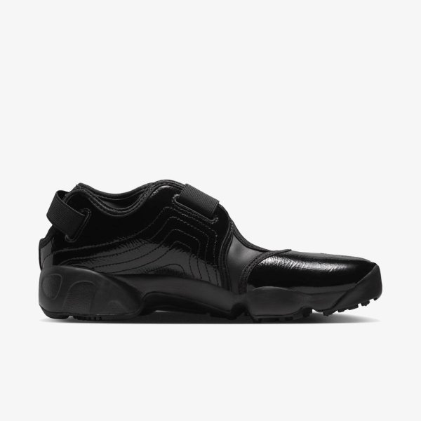 Жіночі балетки NIKE WMNS AIR RIFT BLACK / METALLIC SILVER
