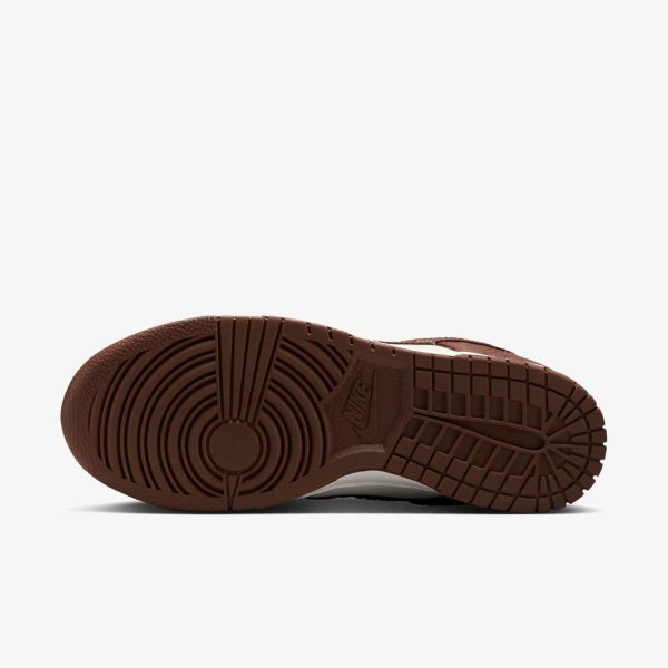 Жіночі кросівки NIKE WMNS DUNK LOW FAUNA BROWN / METALLIC GOLD