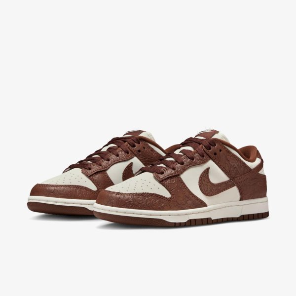 Жіночі кросівки NIKE WMNS DUNK LOW FAUNA BROWN / METALLIC GOLD