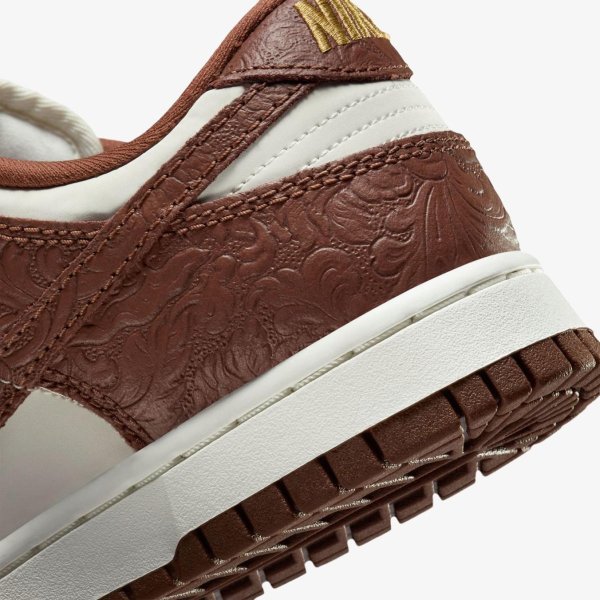 Жіночі кросівки NIKE WMNS DUNK LOW FAUNA BROWN / METALLIC GOLD