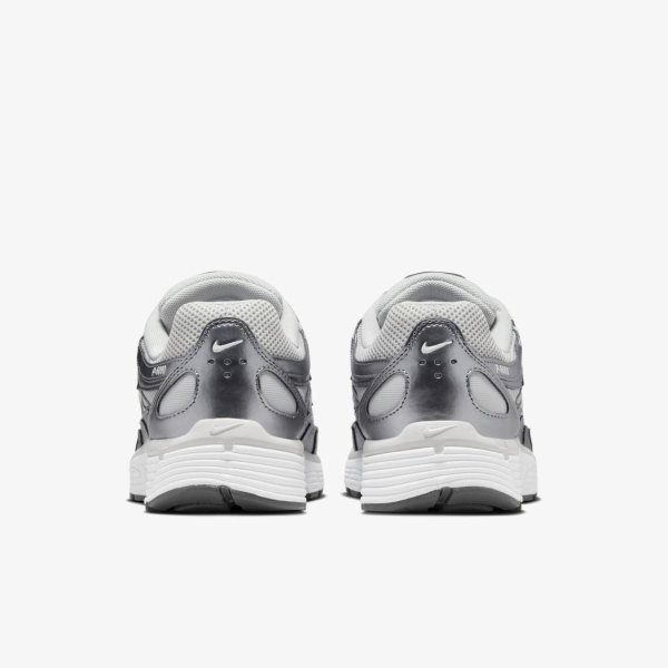 Жіночі кросівки NIKE WMNS P-6000 GREY FOG