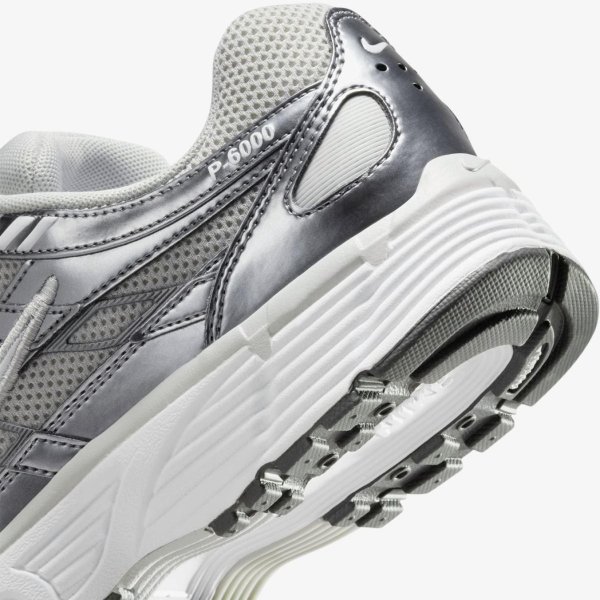 Жіночі кросівки NIKE WMNS P-6000 GREY FOG