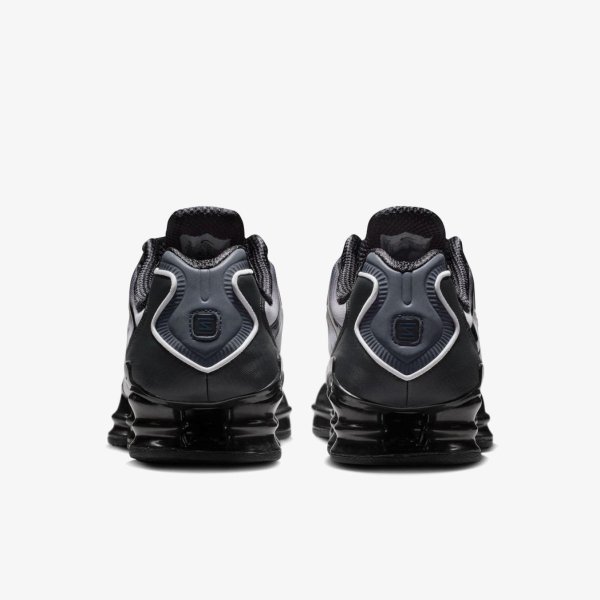 Жіночі кросівки NIKE WMNS SHOX TL FADE BLACK / WHITE