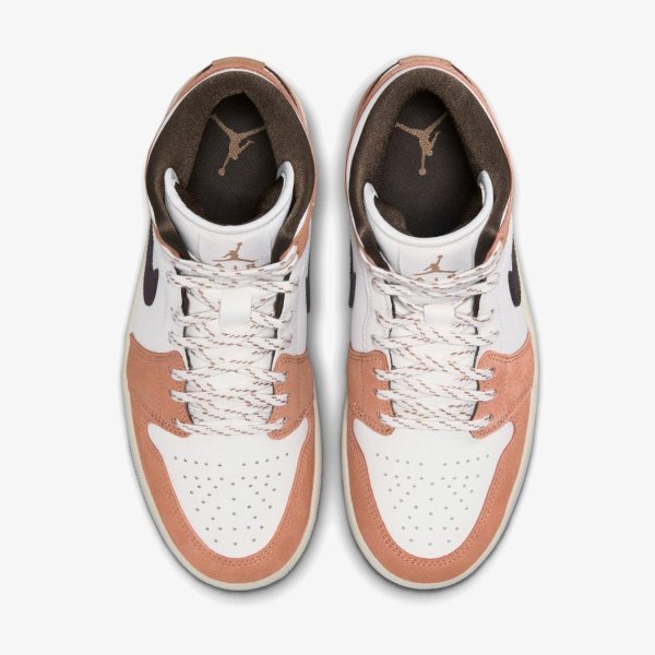 Жіночі кросівки WMNS AIR JORDAN 1 MID LIGHT COGNAC