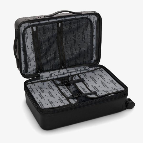 Валіза NIKE NK 22IN HARDSHELL LUGGAGE