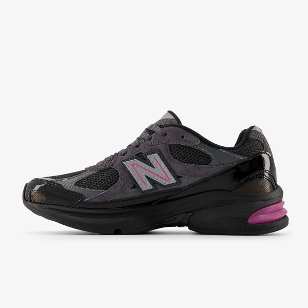 Кросівки NEW BALANCE 2010 BLACK / PINK HEAT
