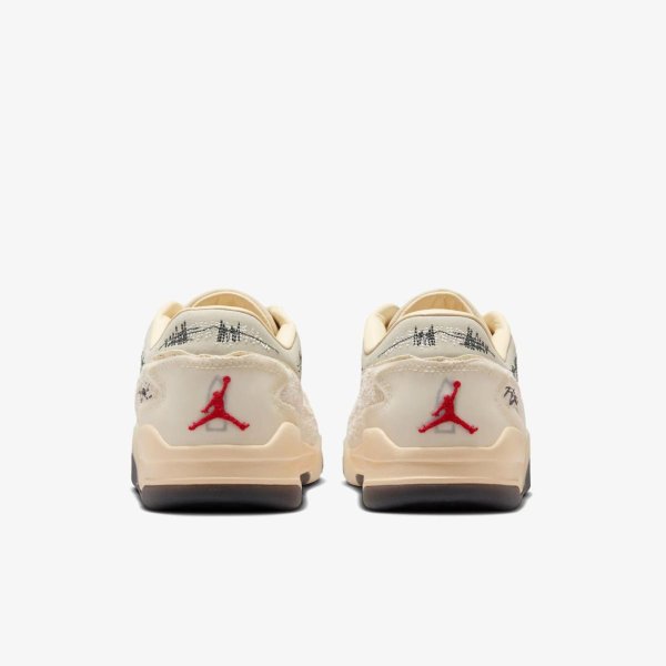 Жіночі кросівки WHO DECIDES WAR X WMNS JORDAN FLIGHT COURT SP COCONUT MILK