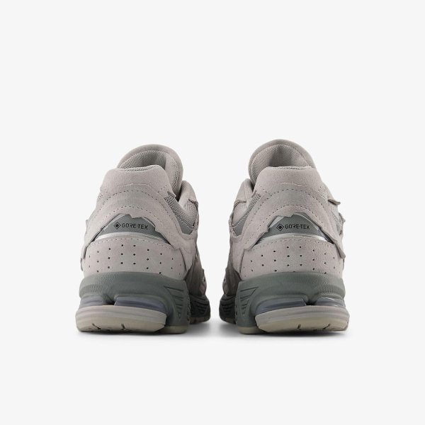 Кросівки NEW BALANCE 2002 PROTECTION PACK GORE-TEX SLATE GREY