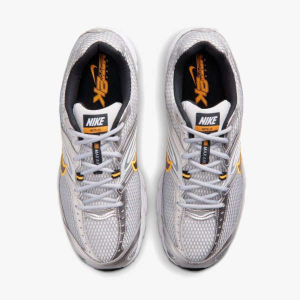 Чоловічі кросівки NIKE AIR MAX MOTO 2K WOLF GREY / BLACK / SUNDIAL