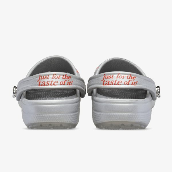 Жіночі тапочки DIET COKE X CROCS CLASSIC CLOG