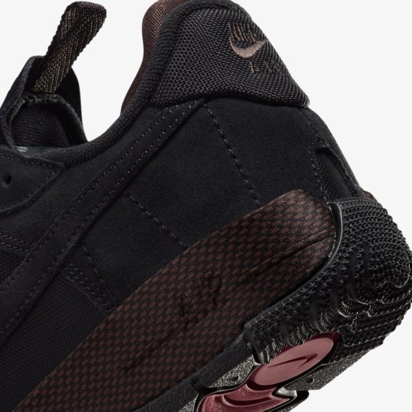 Женские кроссовки NIKE W AIR FORCE 1 WILD