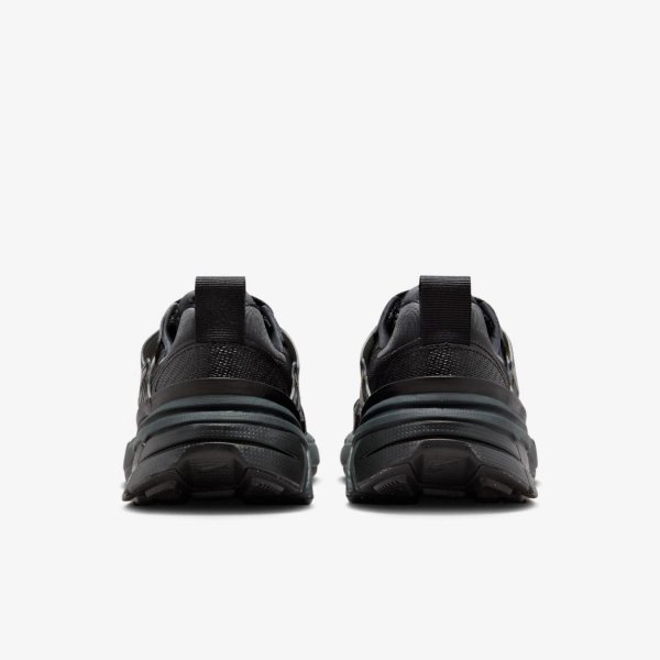 Жіночі кросівки NIKE W V2K RUN