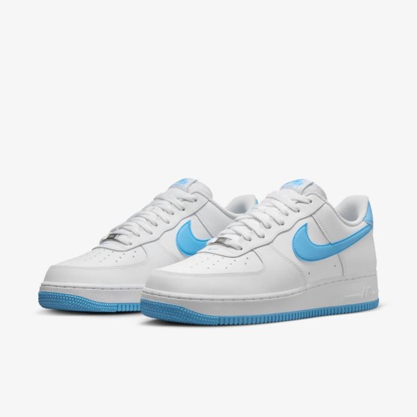 Чоловічі кросівки NIKE AIR FORCE 1 07
