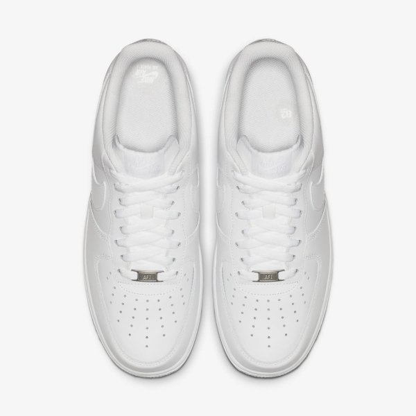 Чоловічі кросівки NIKE AIR FORCE 1 07 WHITE