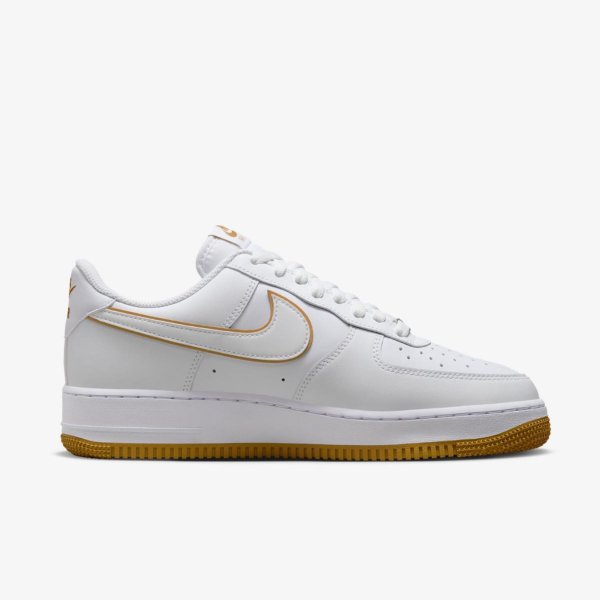 Чоловічі кросівки NIKE AIR FORCE 1 07