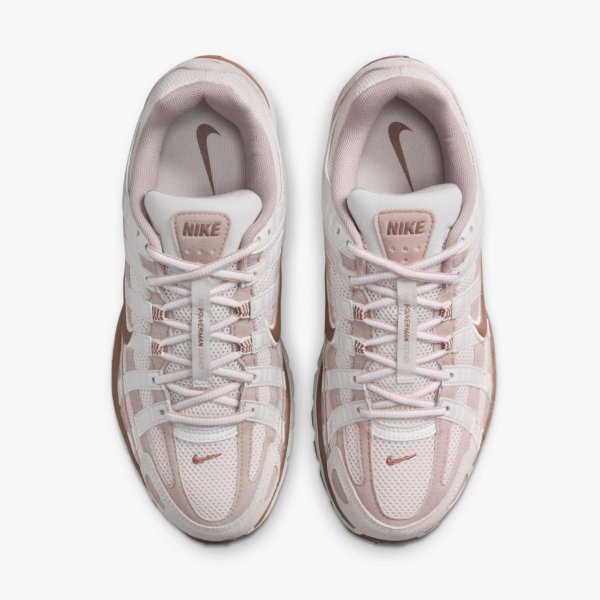 Жіночі кросівки NIKE W P-6000