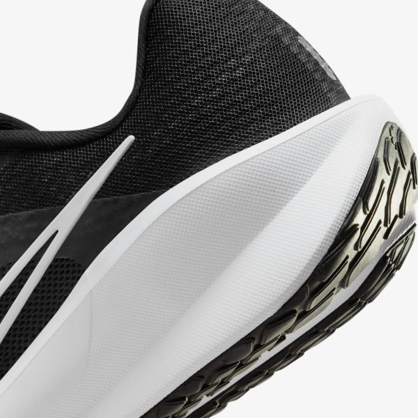 Чоловічі кросівки NIKE DOWNSHIFTER 13