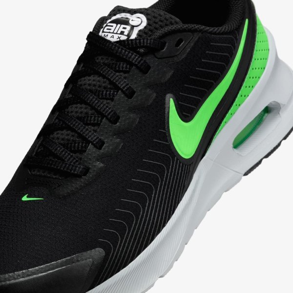Чоловічі кросівки NIKE AIR MAX NUAXIS