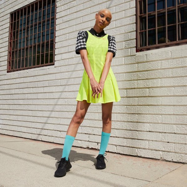 Жіночі кросівки NIKE WMNS TANJUN