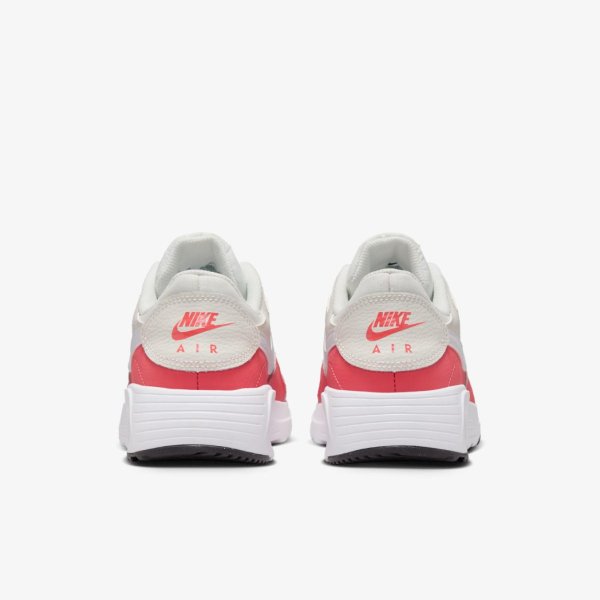 Жіночі кросівки NIKE WMNS AIR MAX SC
