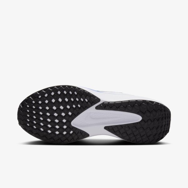 Чоловічі кросівки NIKE QUEST 6