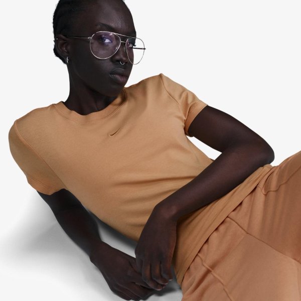 Жіноча футболка NIKE SPORTSWEAR CHILL