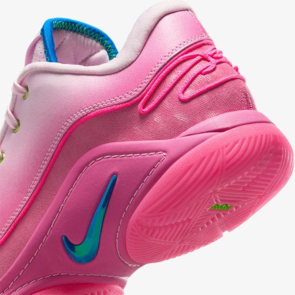 Чоловічі кросівки NIKE LEBRON XXII SN