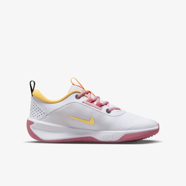 Дитячі кросівки NIKE OMNI MULTI-COURT (GS)