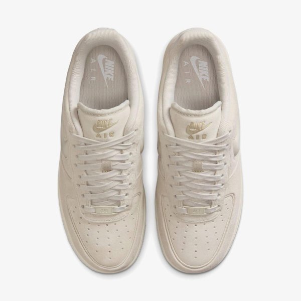 Жіночі кросівки NIKE WMNS AIR FORCE 1 07 SUEDE PACK LIGHT BONE