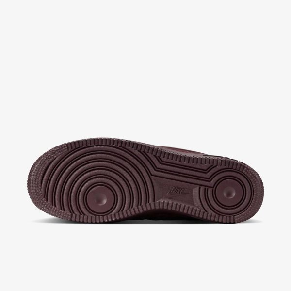 Жіночі кросівки NIKE WMNS AIR FORCE 1 07 BURGUNDY CRUSH