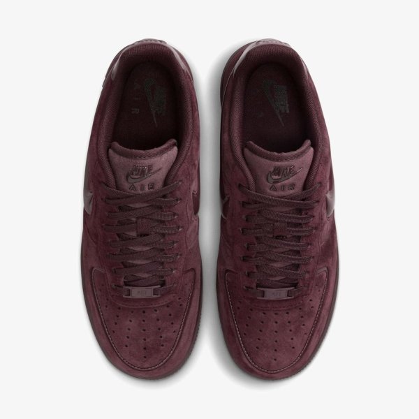 Жіночі кросівки NIKE WMNS AIR FORCE 1 07 BURGUNDY CRUSH