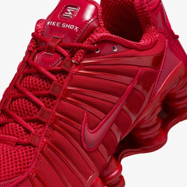 Жіночі кросівки NIKE WMNS SHOX TL GYM RED