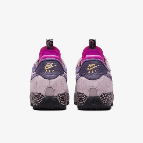 Жіночі кросівки NIKE W AIR FORCE 1 WILD