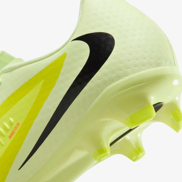 Чоловічі бутси NIKE PHANTOM 6 LOW ACAD FG/MG