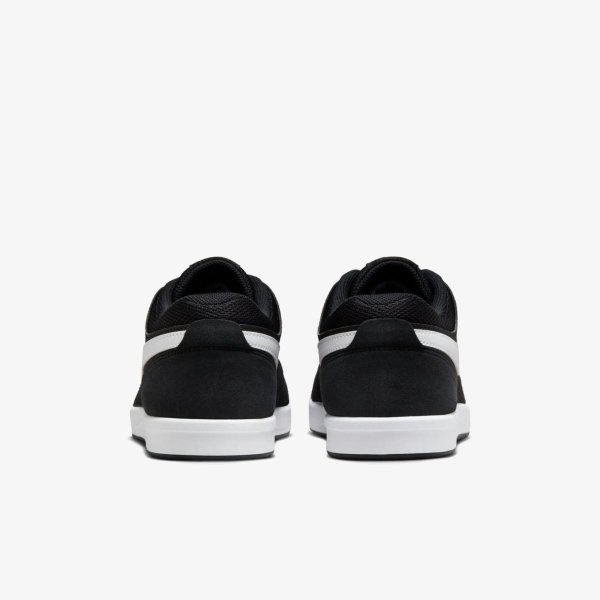 Чоловічі кросівки NIKE FOKUS