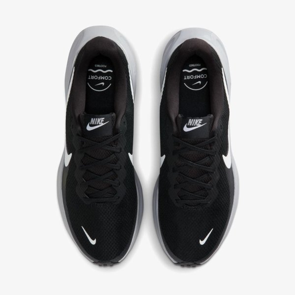 Чоловічі кросівки NIKE REVOLUTION 8