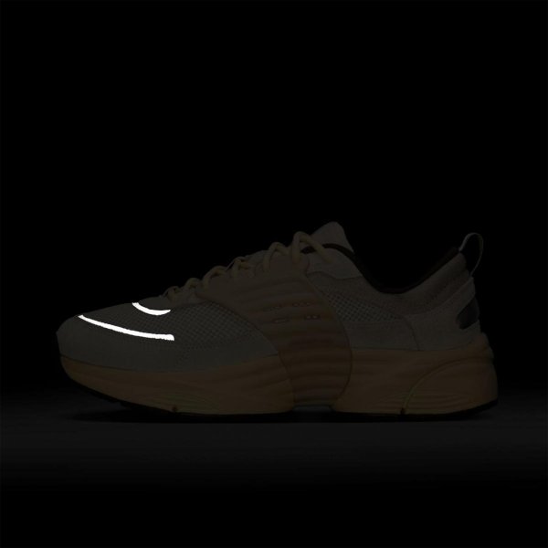 Чоловічі кросівки JORDAN TRUNNER O/S LIGHT OREWOOD BROWN