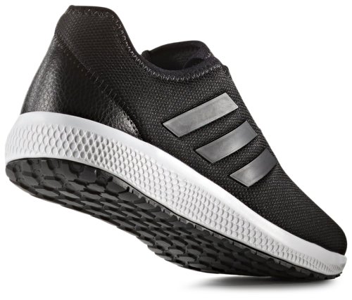 Кроссовки для бега Adidas cw oscillate m