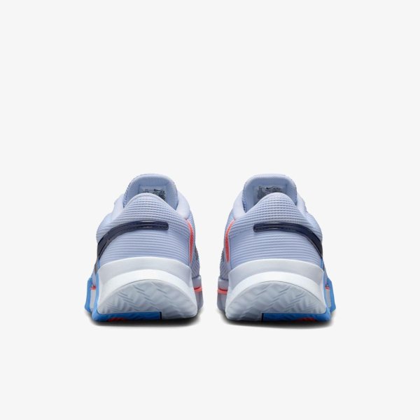 Чоловічі кросівки NIKE M ZM GP CHALLENGE 1.5 CLY