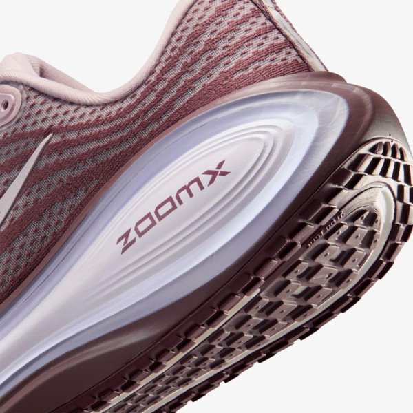 Жіночі кросівки NIKE W VOMERO PLUS