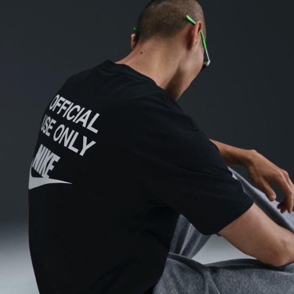 Чоловіча футболка NIKE U NSW TEE M90 OC REMIX