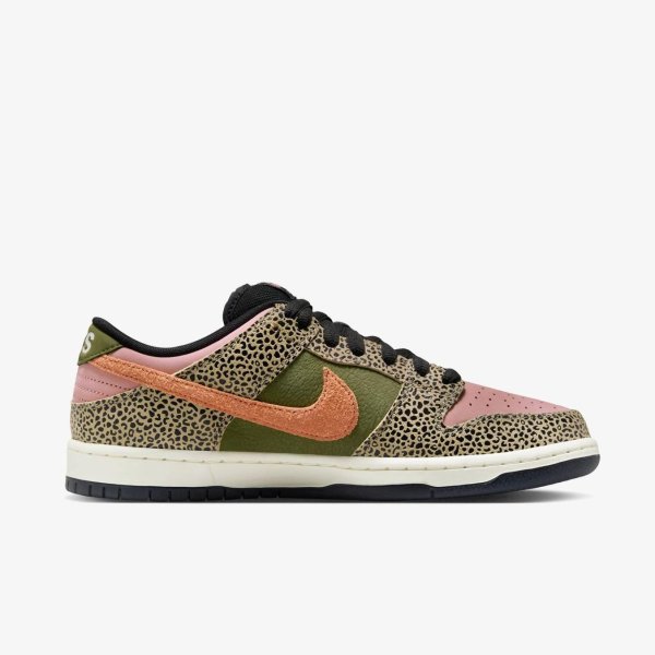 Чоловічі кросівки NIKE SB ARTS-REC X SB DUNK LOW PRO QS ROUGH GREEN / RUST PINK