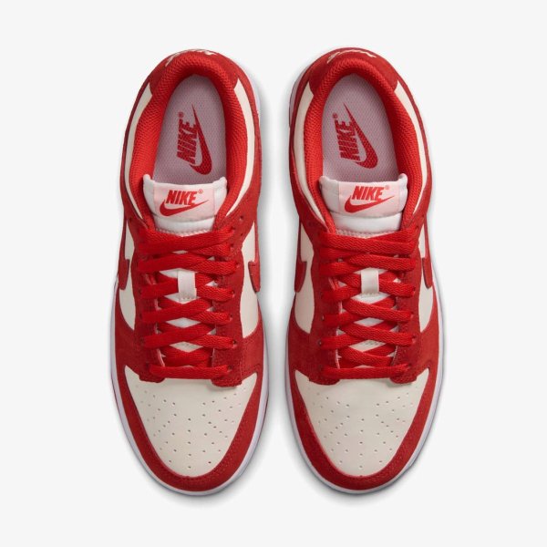 Жіночі кросівки NIKE WMNS DUNK LOW SUEDE LIGHT CRIMSON