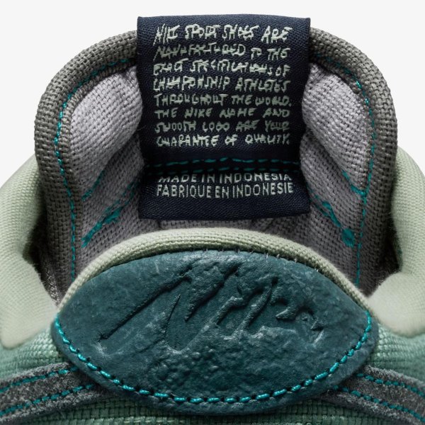 Чоловічі кросівки NIKE DUNK LOW RETRO SE