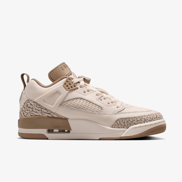 Жіночі кросівки WMNS JORDAN SPIZIKE LOW LEGEND LIGHT BROWN