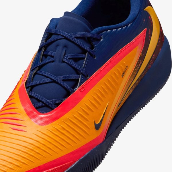 Чоловічі бутси NIKE PHANTOM 6 LOW ACAD IC EH